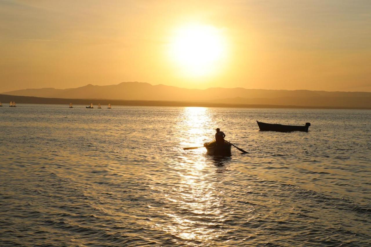 Atoq Paracas Reserva Exterior foto