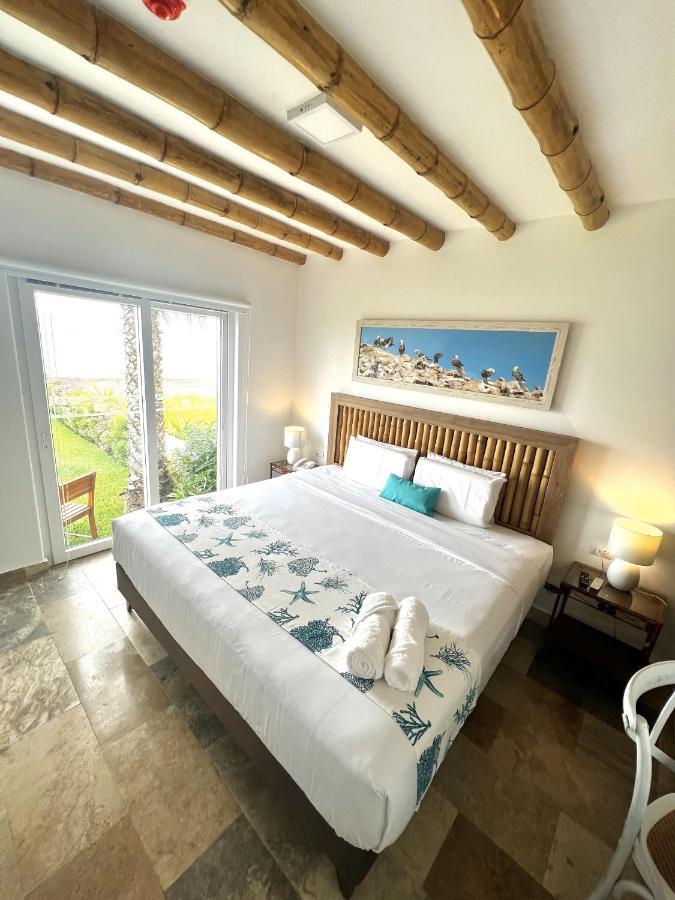Atoq Paracas Reserva Exterior foto