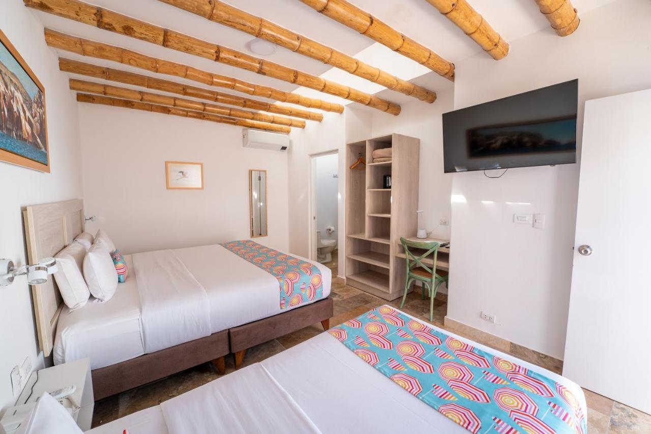 Atoq Paracas Reserva Exterior foto