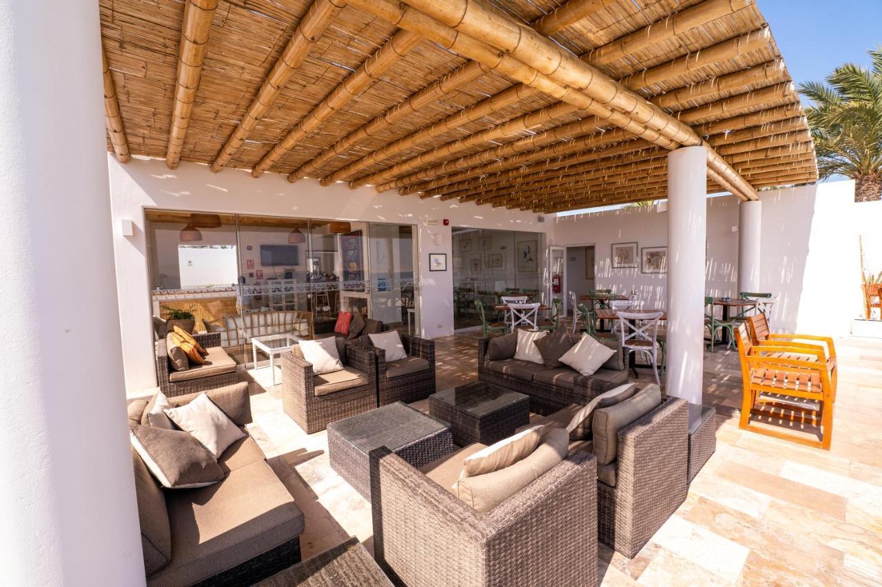 Atoq Paracas Reserva Exterior foto